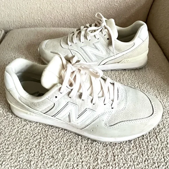 NEW BALANCE SNEAKERS - Picture 6 of 11